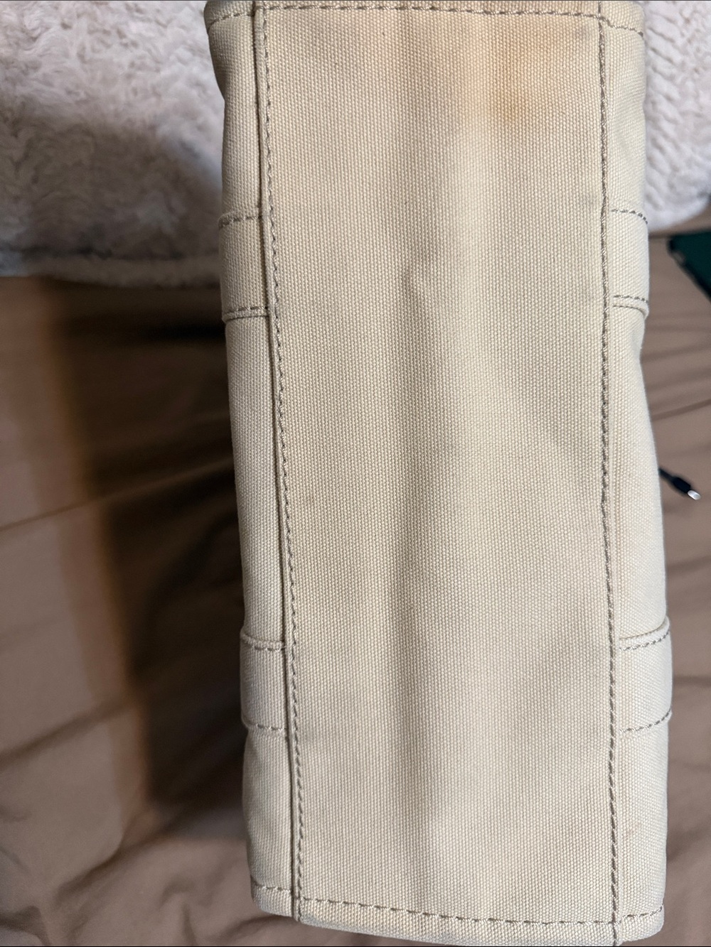 Marc Jacobs Canvas Tote Bag in Cream with White Logo - Picture 6 of 6